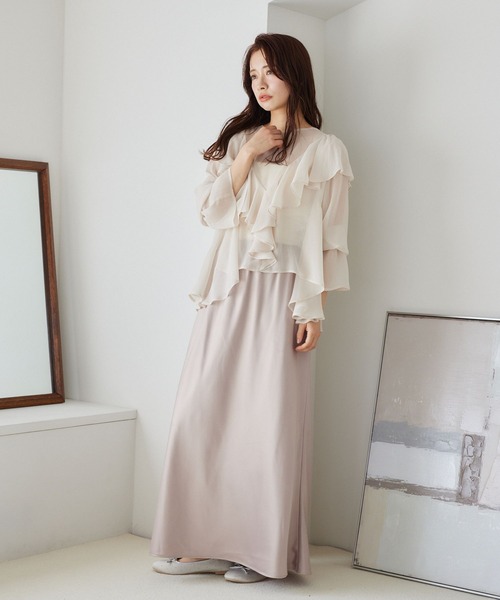 mysty woman(ミスティウーマン)の「【ウエストオールゴムで着脱楽ちん!】【WEB限定】サテンフレアスカート 452421(スカート・レディース・ブラウン/アイボリー/ブラック/ライトベージュ・FREE)」の7枚目の写真