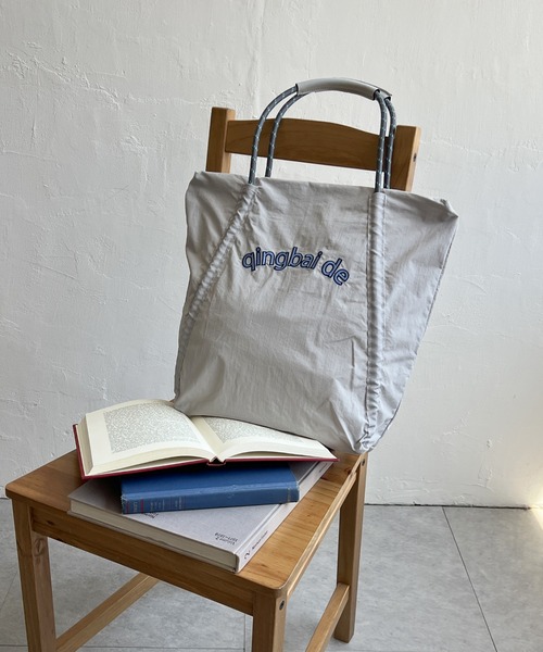 ikka(イッカ)の「撥水ロゴ刺繍ロープトートバッグ(トートバッグ・レディース・グレー/ブラック/ピンク/オレンジ/オフホワイト/ブルー系・FREE)」の12枚目の写真