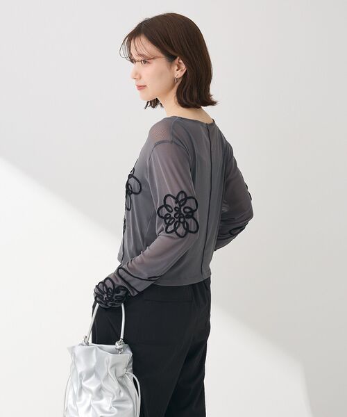 ELENCARE DUE（エレンカーレデュエ）の「・ELENCARE DUE コード刺繍シアーロンT（Tシャツ/カットソー・レディース・オフホワイト/チャコールグレー/ブラック/ピンク・FREE）」の22枚目の写真