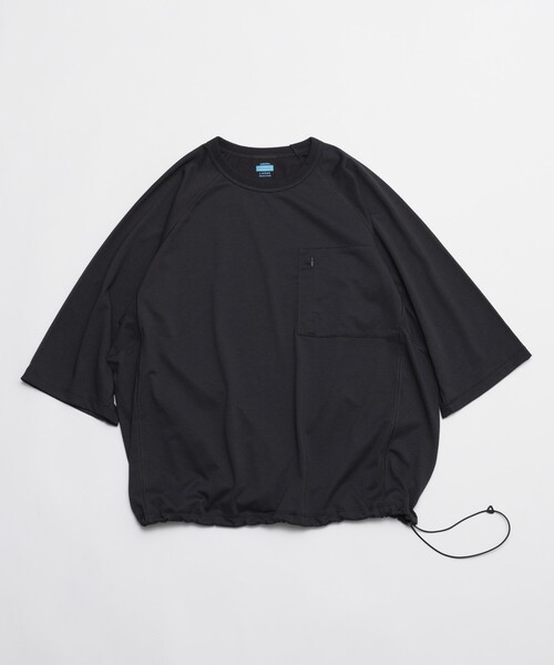 FREAK'S STORE(フリークスストア)の「FREAK’S STORE/フリークスストア AIRDRY 高機能素材 ラッシュガード ビックシルエット クルーネック スピンドルTシャツ/エアドライ ポリエステルTシャツ/接触冷感/遮熱/UVカット/吸水(Tシャツ/カットソー・メンズ・チャコールグレー/ブラック/ホワイト・SMALL/MEDIUM/LARGE)」の15枚目の写真