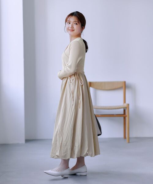 COHINA（コヒナ）の「カシュクールバルーンドッキングワンピース 【低身長・小柄女性】（ワンピース・レディース・グレー/ブラック/ベージュ・REGULAR/SHORT）」の17枚目の写真