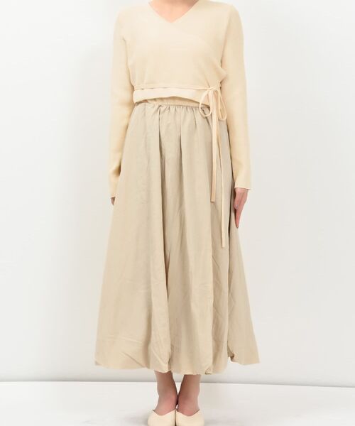 COHINA（コヒナ）の「カシュクールバルーンドッキングワンピース 【低身長・小柄女性】（ワンピース・レディース・グレー/ブラック/ベージュ・REGULAR/SHORT）」の13枚目の写真