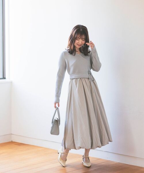 COHINA（コヒナ）の「カシュクールバルーンドッキングワンピース 【低身長・小柄女性】（ワンピース・レディース・グレー/ブラック/ベージュ・REGULAR/SHORT）」の22枚目の写真
