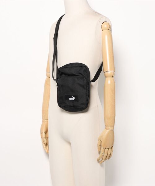 PUMA（プーマ）の「《PUMA》PUMA アカデミー ポータブル（ボディバッグ/ウエストポーチ・メンズ・ブラック・フリー）」の5枚目の写真