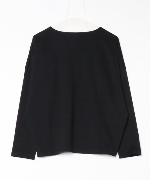 Aletta vita(アレッタビータ)の「スリットネックポンチコクーン長袖プルオーバー(Tシャツ/カットソー・レディース・チャコール/ブラック/ベージュ・FREE)」の4枚目の写真