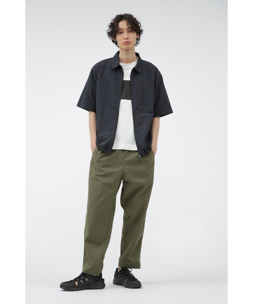 MARGARET HOWELL（マーガレットハウエル）の「WATER REPELLENT NYLON POPLIN SHIRT（シャツ/ブラウス・メンズ・ネイビー系1/カーキ・LARGE/SMALL/X-LARGE）」の13枚目の写真
