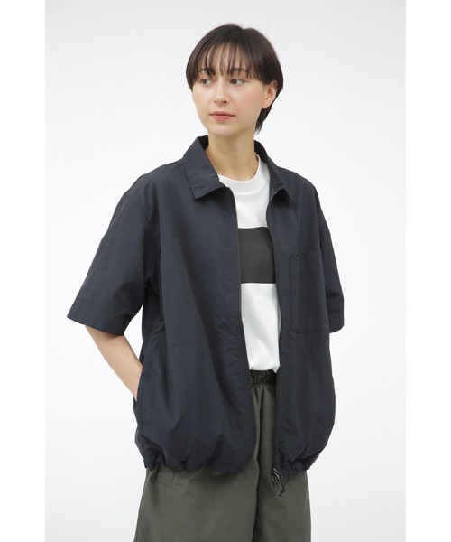 MARGARET HOWELL（マーガレットハウエル）の「WATER REPELLENT NYLON POPLIN SHIRT（シャツ/ブラウス・メンズ・ネイビー系1/カーキ・LARGE/SMALL/X-LARGE）」の15枚目の写真