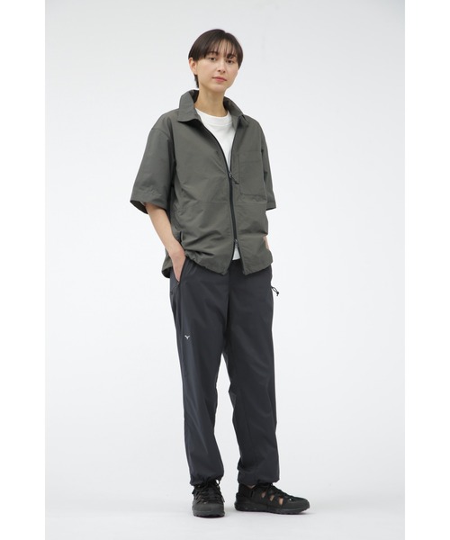 MARGARET HOWELL（マーガレットハウエル）の「WATER REPELLENT NYLON POPLIN SHIRT（シャツ/ブラウス・メンズ・ネイビー系1/カーキ・LARGE/SMALL/X-LARGE）」の6枚目の写真
