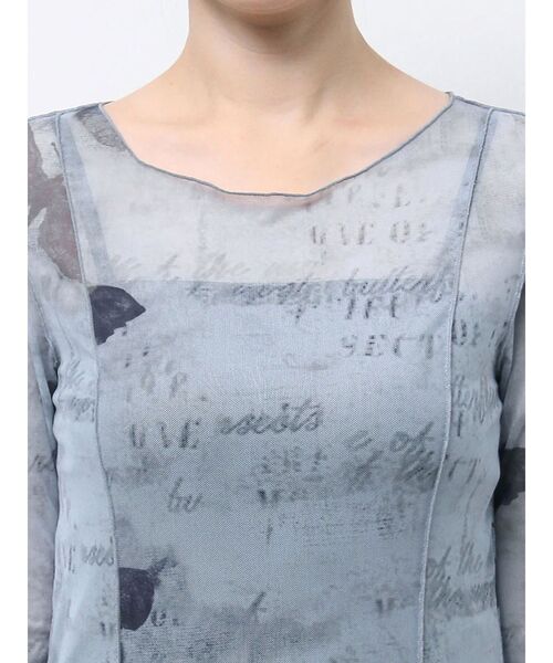 EVRIS（エヴリス）の「バタフライシアートップス（Tシャツ/カットソー・レディース・ブラウン/ブルー・FREE）」の4枚目の写真