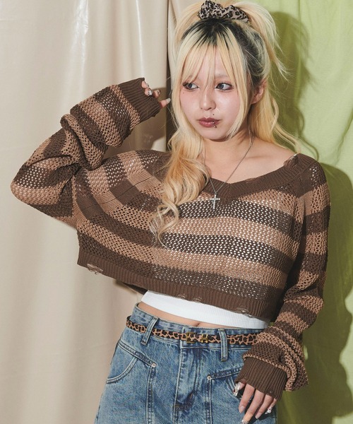 dispark（ディスパーク）の「DISPARK/ダメージボーダーショートニット（ニット/セーター・レディース・ブラウン/ブラック・FREE）」の2枚目の写真
