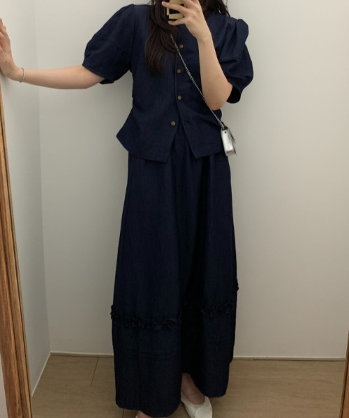 FAVORITO(ファヴォリート)の「2点セットクルーネックトップス+フリルスカート(セットアップ・レディース・ダークブルー/ホワイト・F)」の20枚目の写真