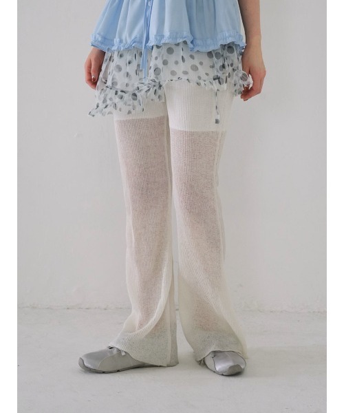 Uenui（ウニュイ）の「sheer pleats pants（その他パンツ・レディース・ブラック/アイボリー/ピンク/ブルー・FREE）」の2枚目の写真