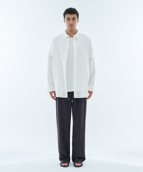 mando（マンド）の「mando / 総柄ワイドイージーパンツ《ESTNATION EXCLUSIVE》（その他パンツ・メンズ・ピンク系その他・2/3）」の7枚目の写真