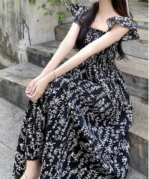 シップス　2024AW✨️ボタニカルプリント ワンピース　ブラック SHIPS ワンピース ボタニカル・ドット プリント : ZOZOTOWN