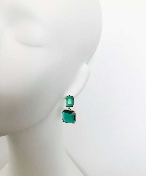 セール】スクエアビジューコンビネーションピアス（ピアス（両耳