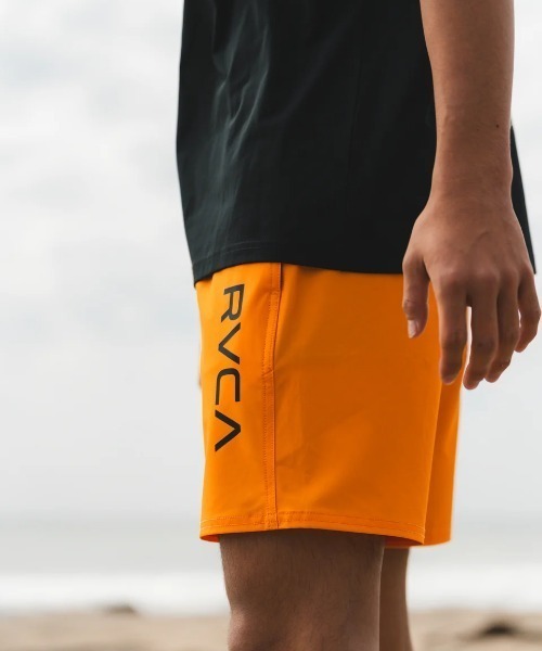 RVCA(ルーカ)の「RVCA メンズ ELASTIC BS ボードショーツ 【2025年夏モデル】/ルーカ水陸両用ウエストゴムドローコード付きサーフトランクス・ボードショーツ・バギーショーツ(水着)(水着・メンズ・ネイビー/スカイブルー/ブラック/ピンク系その他/オレンジ・X-LARGE/LARGE/MEDIUM/SMALL)」の15枚目の写真