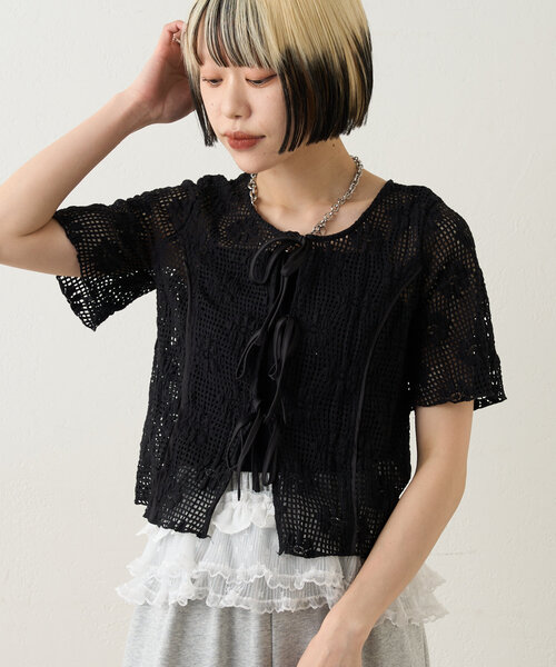 w closet（ダブルクローゼット）の「フラワーメッシュリボンブラウス（シャツ/ブラウス・レディース・アイボリー/ブラック/ブルー系その他/レッド・FREE）」の3枚目の写真