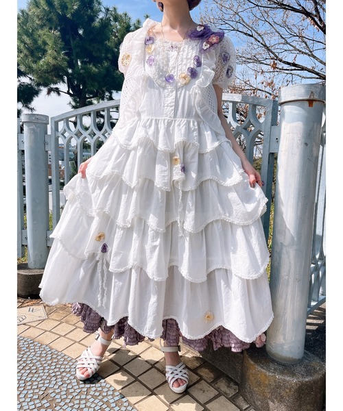 ピンクハウス PINK HOUSE フリル使いスカート（ホワイト） ピンクハウス PINK HOUSE フリル使いスカート（ホワイト） ピンク