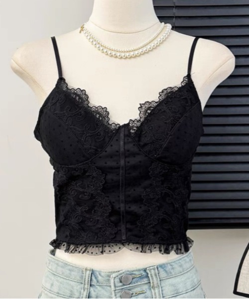 Sibra(シブラ)の「カップ付きレースキャミソールトップス・繊細チュール×美シルエットデザイン(キャミソール・レディース・ホワイト/アイボリー/ブラック・M)」の7枚目の写真