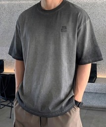 グラデーション加工プリントTシャツ