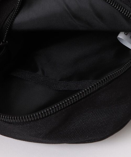 sanrio（サンリオ）の「サンリオ　ミニショルダーバッグ（ショルダーバッグ・レディース・ブラック/ブラック系その他/アイボリー/ブラウン系その他/レオパード・FREE）」の8枚目の写真