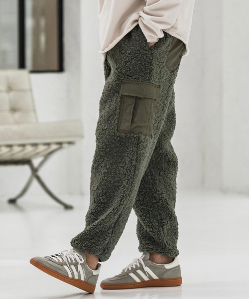 mp13864-Poodle Like Boa Switch Cargo Pants ボアカーゴパンツ