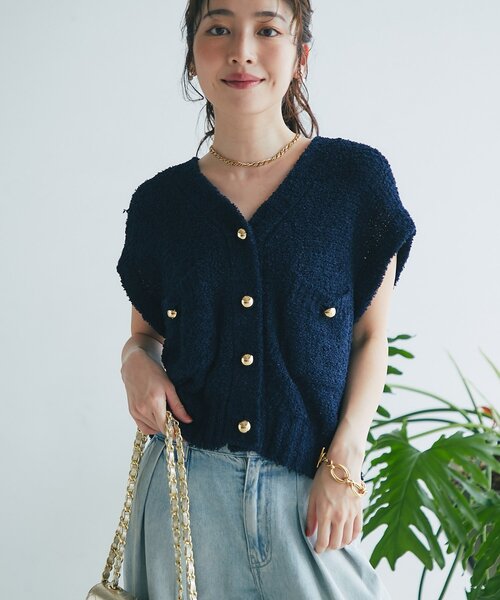 La boutique BonBon（ラブティックボンボン）の「【ON・OFF兼用】ペーパーニットベスト（ニット/セーター・レディース・ネイビー/アイボリー・FREE）」の2枚目の写真