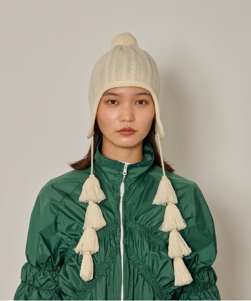 arth（アース）の「arth  Ca5 Fringe Guide Knit / アース（ニットキャップ/ビーニー・レディース・ベージュ/グレー/ホワイト・FREE）」の4枚目の写真