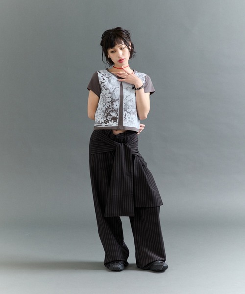 FTW(エフティダブリュー)の「LACE PRINT TOP(Tシャツ/カットソー・レディース・チャコールグレー/オフホワイト・MEDIUM/SMALL)」の19枚目の写真
