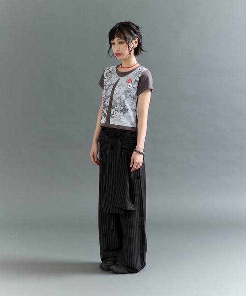 FTW(エフティダブリュー)の「LACE PRINT TOP(Tシャツ/カットソー・レディース・チャコールグレー/オフホワイト・MEDIUM/SMALL)」の22枚目の写真