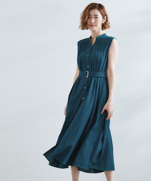 grove(グローブ)の「シャンブレースモッキングワンピース(ワンピース・レディース・ネイビー/オリーブ/ブルーグリーン・01/02/03/04/05)」の14枚目の写真