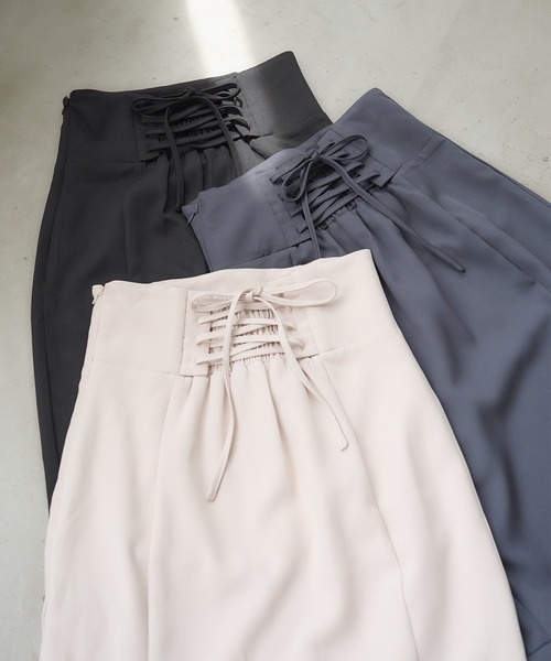 Ambre Neige(アンブルネージュ)の「back lace up mermaid sirt / バックレースアップマーメイドスカート(スカート・レディース・アイボリー/ブラック/チャコールグレー・SMALL/MEDIUM)」の13枚目の写真