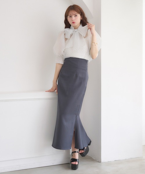 Ambre Neige(アンブルネージュ)の「back lace up mermaid sirt / バックレースアップマーメイドスカート(スカート・レディース・アイボリー/ブラック/チャコールグレー・SMALL/MEDIUM)」の11枚目の写真