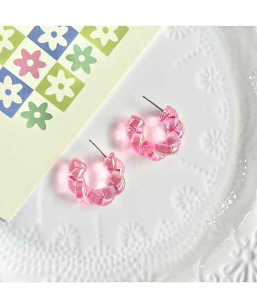 tone(トーン)の「【88eighty-eight】アクリルツイストリングピアス【import】(MA)(ピアス(両耳用)・レディース・グリーン/ピンク/パープル/オレンジ/ブルー/ライトピンク・FREE)」の4枚目の写真