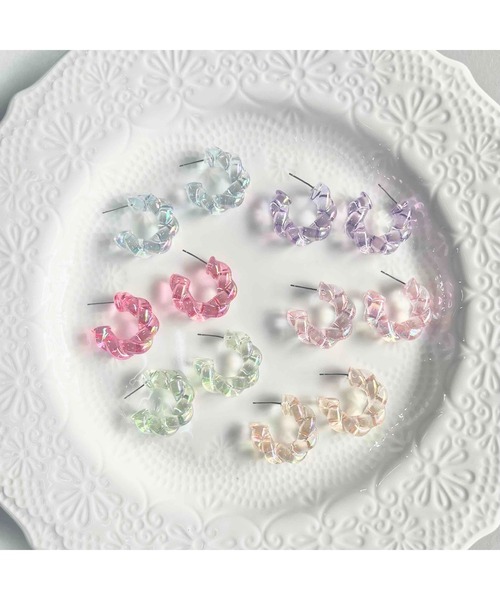 tone(トーン)の「【88eighty-eight】アクリルツイストリングピアス【import】(MA)(ピアス(両耳用)・レディース・グリーン/ピンク/パープル/オレンジ/ブルー/ライトピンク・FREE)」の1枚目の写真