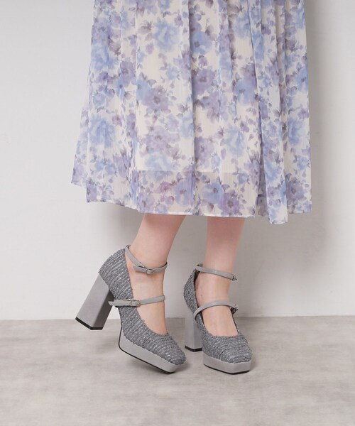 ESPERANZA（エスペランサ）の「スクエアトゥダブルストラップ厚底パンプス（パンプス・レディース・グレー系2/ホワイト系3/ブラック系2・22.5cm/23.0cm/23.5cm/24.0cm/22.0cm/24.5cm）」の8枚目の写真