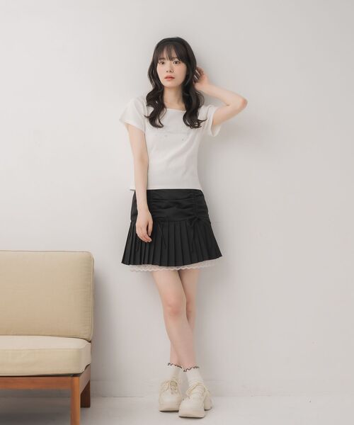 ems excite(エムズエキサイト)の「ビジューモチーフTEE(Tシャツ/カットソー・レディース・オフホワイト/ブラック/ピンク・FREE)」の12枚目の写真