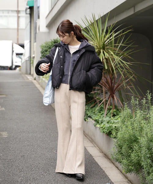 FREE'S MART（フリーズマート）の「◆裏ボアキルティングジャケット（ブルゾン・レディース・ホワイト/ブラック・MEDIUM/SMALL）」の10枚目の写真