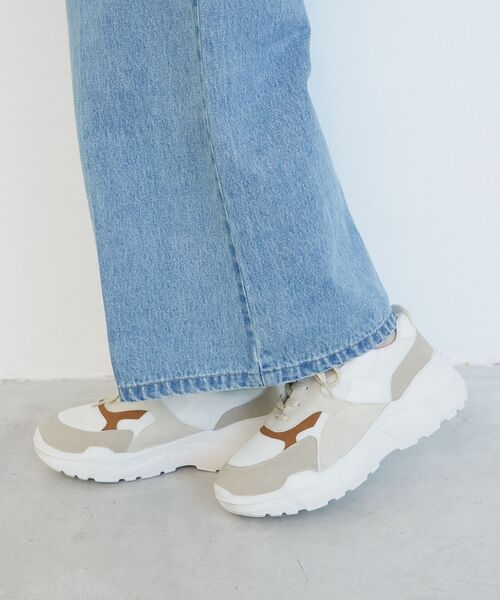 le.coeur blanc（ルクールブラン）の「《WEB限定アイテム》クッションソールボリュームスニーカー（スニーカー・レディース・ホワイト系その他2/ブラック系その他/ブラウン系その他2・39/38/37/36）」の6枚目の写真