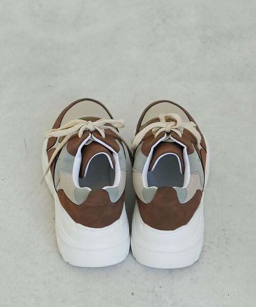le.coeur blanc（ルクールブラン）の「《WEB限定アイテム》クッションソールボリュームスニーカー（スニーカー・レディース・ホワイト系その他2/ブラック系その他/ブラウン系その他2・39/38/37/36）」の17枚目の写真