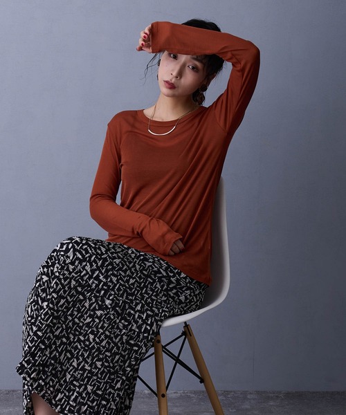 NICOLE white(ニコルホワイト)の「シアーロングTシャツ(Tシャツ/カットソー・レディース・グレー/ブラック/ブラウン・FREE)」の7枚目の写真