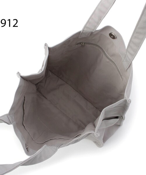 one'sterrace(ワンズテラス)の「SE ポケットスクエアロゴトート(トートバッグ・レディース・ブラック系8/グレー系4/アイボリー系8・99)」の9枚目の写真