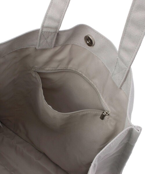 one'sterrace(ワンズテラス)の「SE ポケットスクエアロゴトート(トートバッグ・レディース・ブラック系8/グレー系4/アイボリー系8・99)」の15枚目の写真