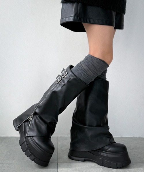 WEGO（ウィゴー）の「WEGO/【25年秋冬新作】厚底カバーロングブーツ（ブーツ・レディース・ブラック/ブラウン・LARGE/MEDIUM/SMALL）」の3枚目の写真