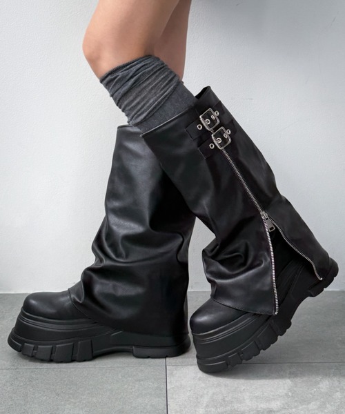 WEGO（ウィゴー）の「WEGO/【25年秋冬新作】厚底カバーロングブーツ（ブーツ・レディース・ブラック/ブラウン・LARGE/MEDIUM/SMALL）」の4枚目の写真