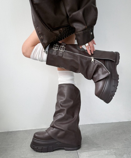 WEGO（ウィゴー）の「WEGO/【25年秋冬新作】厚底カバーロングブーツ（ブーツ・レディース・ブラック/ブラウン・LARGE/MEDIUM/SMALL）」の17枚目の写真