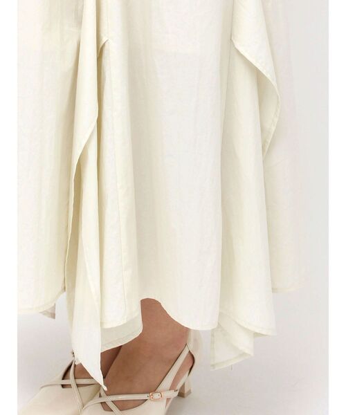 dazzlin（ダズリン）の「ギャザーシャツボリュームワンピース（ワンピース・レディース・グレー/アイボリー・SMALL/MEDIUM）」の4枚目の写真