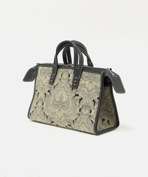 UNITED ARROWS（ユナイテッドアローズ）の「＜A VACATION＞SABRINA トートバッグ（トートバッグ・レディース・ブラック/オレンジ・FREE）」の13枚目の写真