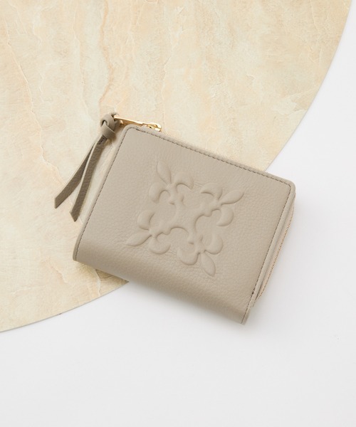 エンボスモノグラムハーフウォレット（財布）｜russet（ラシット）の