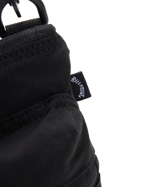 BILLABONG（ビラボン）の「BILLABONG メンズ 【A/DIV.】PHONE SACOCHE ショルダーバッグ 【2025年秋冬モデル】/ビラボンロゴワンポイントサコッシュ・ショルダーバッグ（ショルダーバッグ・メンズ・ブラック/アーミー・FREE）」の13枚目の写真